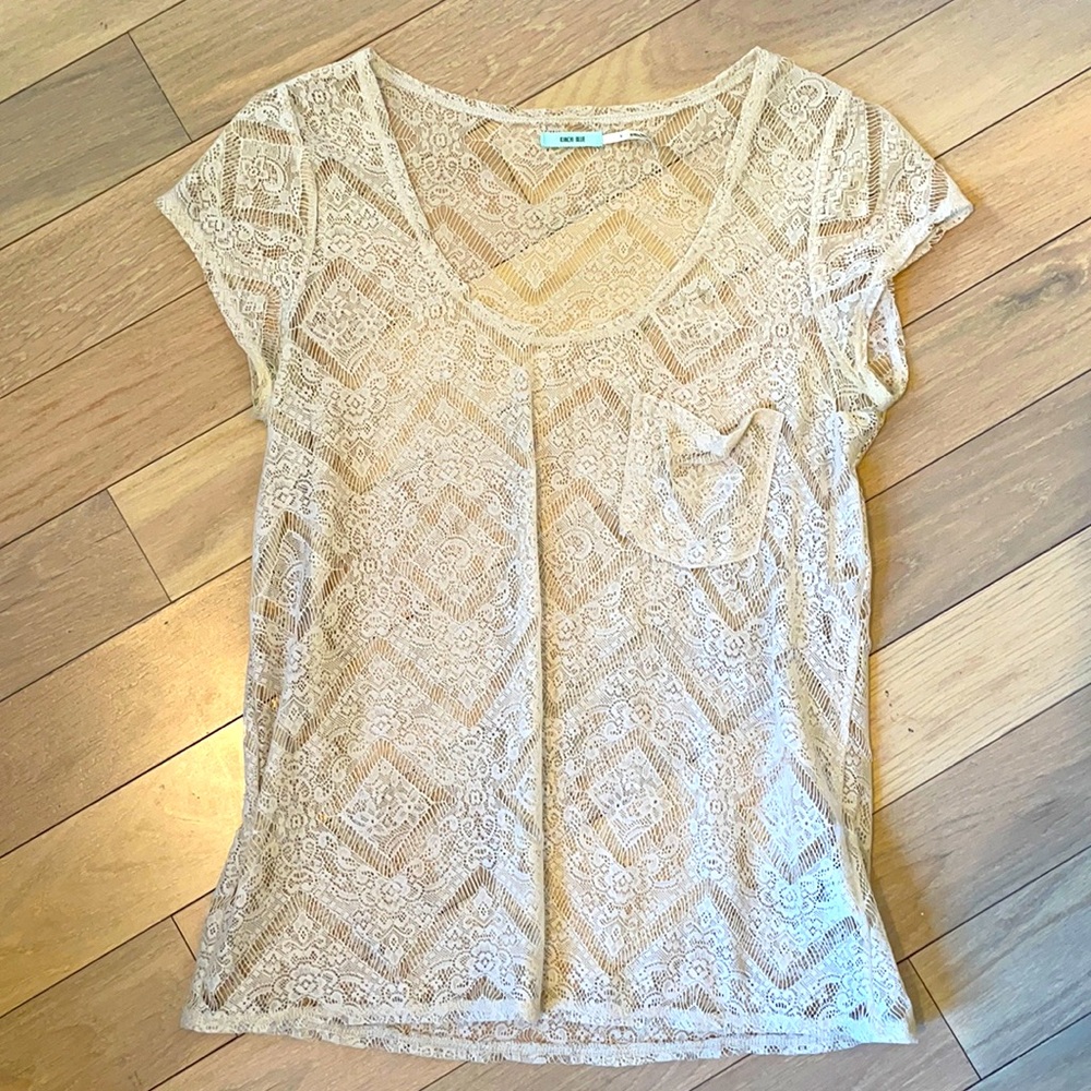Kimchi Blue cream lace top size S